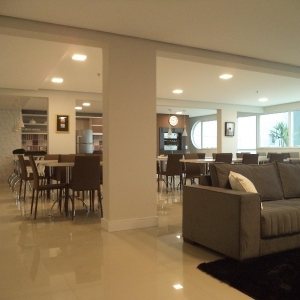 Sala com 38m², 1 vaga, no bairro Villagio Iguatemi em Caxias do Sul para Alugar