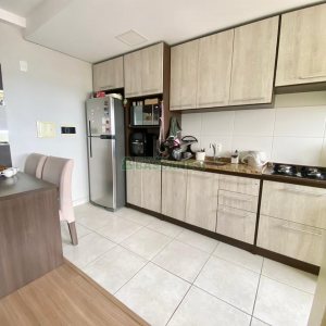 Apto Mobiliado com 36m², 1 dormitório, 1 vaga, no bairro Petrópolis em Caxias do Sul para Alugar