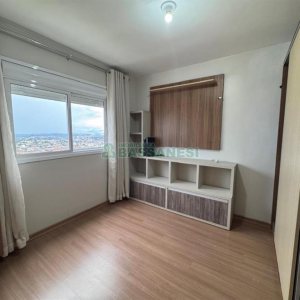 Apto Mobiliado com 36m², 1 dormitório, 1 vaga, no bairro Petrópolis em Caxias do Sul para Alugar