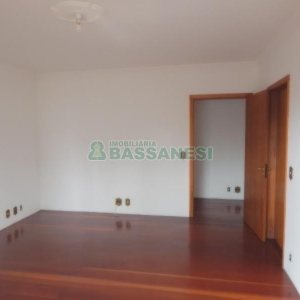 Apartamento com 151m², 2 dormitórios, 2 vagas, no bairro Pio X em Caxias do Sul para Comprar