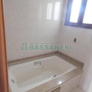 Apartamento com 151m², 2 dormitórios, 2 vagas, no bairro Pio X em Caxias do Sul para Comprar