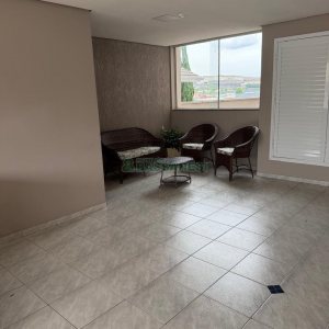 Apto Mobiliado com 82m², 2 dormitórios, 2 vagas, no bairro Sagrada Família em Caxias do Sul para Alugar