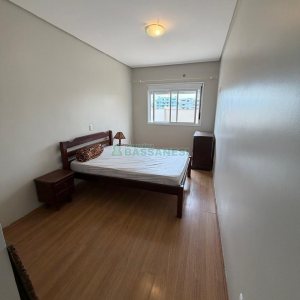 Apto Mobiliado com 82m², 2 dormitórios, 2 vagas, no bairro Sagrada Família em Caxias do Sul para Alugar