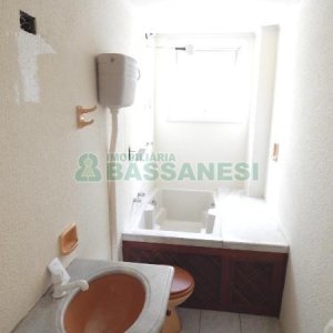 Apartamento com 55m², 1 dormitório, no bairro Centro em Caxias do Sul para Alugar