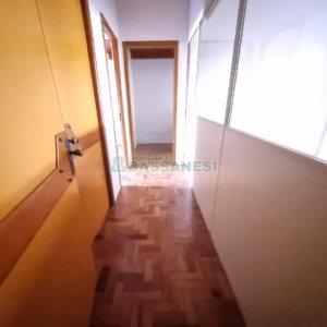 Sala com 75m², 1 vaga, no bairro Centro em Caxias do Sul para Alugar ou Comprar