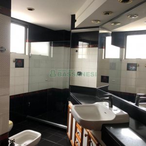 Apartamento com 272m², 3 dormitórios, 2 vagas, no bairro Centro em Caxias do Sul para Comprar