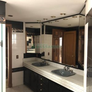Apartamento com 272m², 3 dormitórios, 2 vagas, no bairro Centro em Caxias do Sul para Comprar