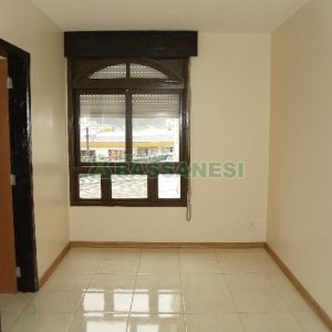 Apartamento com 50m², 1 dormitório, 1 vaga, no bairro São José em Caxias do Sul para Comprar