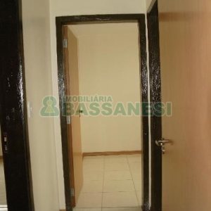 Apartamento com 50m², 1 dormitório, 1 vaga, no bairro São José em Caxias do Sul para Comprar