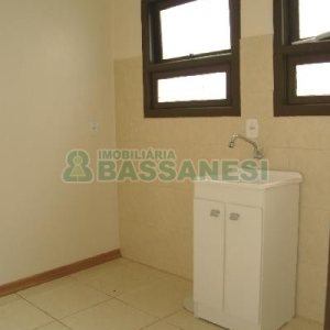 Apartamento com 50m², 1 dormitório, 1 vaga, no bairro São José em Caxias do Sul para Comprar