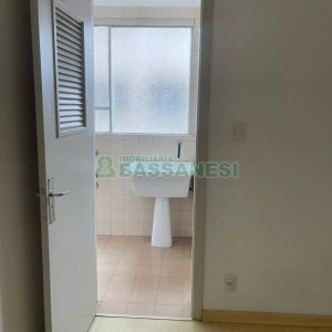 Apartamento com 120m², 4 dormitórios, 1 vaga, no bairro Centro em Caxias do Sul para Alugar
