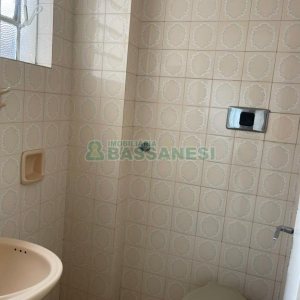 Apartamento com 120m², 4 dormitórios, 1 vaga, no bairro Centro em Caxias do Sul para Alugar