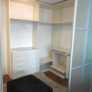 Apto Mobiliado com 250m², 3 dormitórios, 2 vagas, no bairro São Pelegrino em Caxias do Sul para Comprar