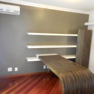 Apto Mobiliado com 250m², 3 dormitórios, 2 vagas, no bairro São Pelegrino em Caxias do Sul para Comprar