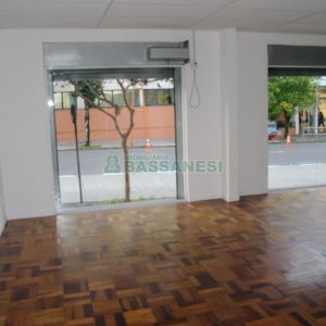 Loja com 87m², no bairro São Pelegrino em Caxias do Sul para Alugar