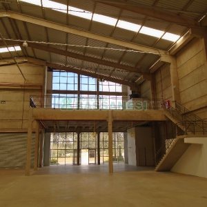 Pavilhão com 1534m², no bairro Forqueta em Caxias do Sul para Alugar