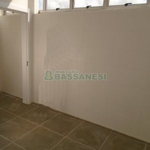 Pavilhão com 1534m², no bairro Forqueta em Caxias do Sul para Alugar