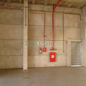 Pavilhão com 1534m², no bairro Forqueta em Caxias do Sul para Alugar