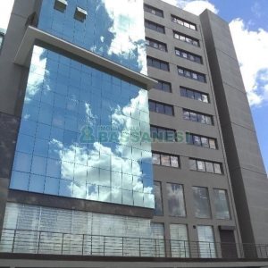 Sala com 45m², no bairro Pio X em Caxias do Sul para Comprar