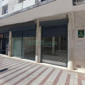 Loja com 80m², no bairro Centro em Caxias do Sul para Alugar