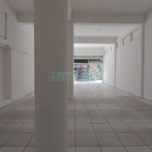 Loja com 80m², no bairro Centro em Caxias do Sul para Alugar