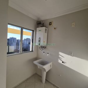 Apartamento com 94m², 3 dormitórios, 1 vaga, no bairro Rio Branco em Caxias do Sul para Comprar