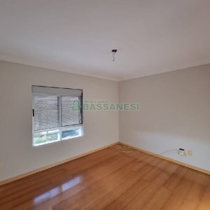 Apartamento com 94m², 3 dormitórios, 1 vaga, no bairro Rio Branco em Caxias do Sul para Comprar