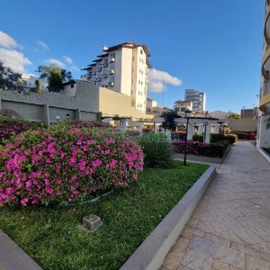 Apartamento com 94m², 3 dormitórios, 1 vaga, no bairro Rio Branco em Caxias do Sul para Comprar