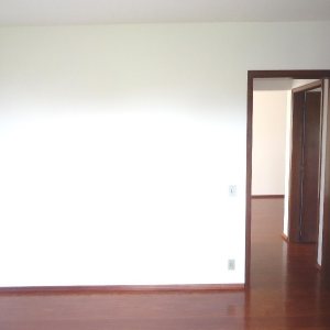 Apartamento, 2 dormitórios, 1 vaga, no bairro Madureira em Caxias do Sul para Alugar