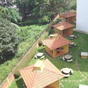 Apartamento, 2 dormitórios, 1 vaga, no bairro Madureira em Caxias do Sul para Alugar