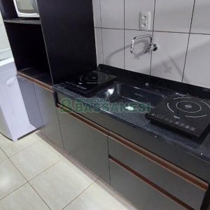 Kitinete Mobiliado com 30m², 1 dormitório, no bairro Sagrada Família em Caxias do Sul para Alugar