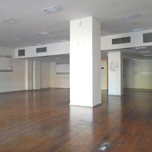 Loja com 200m², no bairro Centro em Caxias do Sul para Alugar