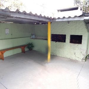 Apartamento com 59m², 2 dormitórios, no bairro Lourdes em Caxias do Sul para Comprar
