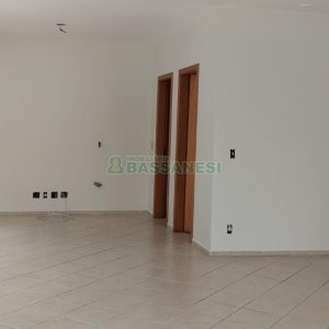 Loja com 177m², no bairro Centro em Caxias do Sul para Alugar