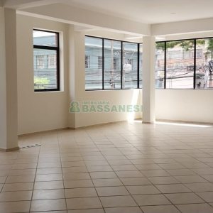 Loja com 177m², no bairro Centro em Caxias do Sul para Alugar