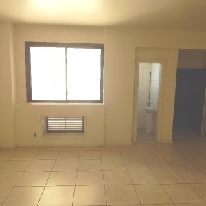 Sala com 40m², no bairro Centro em Caxias do Sul para Comprar