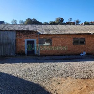 Pavilhão com 400m², no bairro São José em Caxias do Sul para Alugar