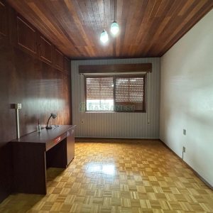 Loja com 980m², 6 vagas, no bairro Centro em Caxias do Sul para Alugar