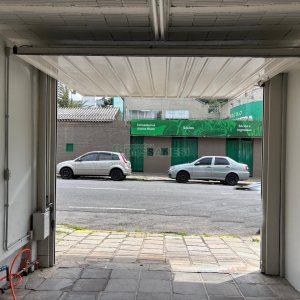 Loja com 980m², 6 vagas, no bairro Centro em Caxias do Sul para Alugar