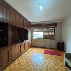 Loja com 980m², 6 vagas, no bairro Centro em Caxias do Sul para Alugar