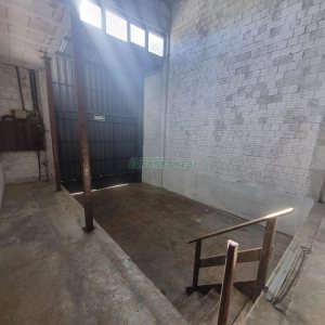 Pavilhão com 340m², no bairro Marechal Floriano em Caxias do Sul para Alugar
