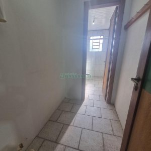 Pavilhão com 340m², no bairro Marechal Floriano em Caxias do Sul para Alugar