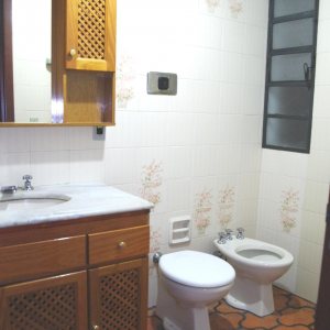 Apto Mobiliado com 110m², 3 dormitórios, 1 vaga, no bairro Centro em Caxias do Sul para Alugar