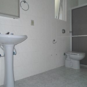 Apartamento com 66m², 2 dormitórios, 1 vaga, no bairro São Leopoldo em Caxias do Sul para Comprar