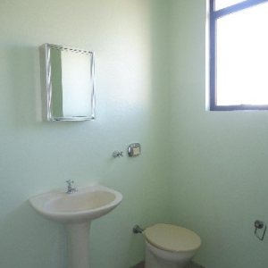 Sala com 42m², no bairro Centro em Caxias do Sul para Alugar ou Comprar