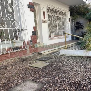 Casa com 300m², no bairro Centro em Caxias do Sul para Comprar