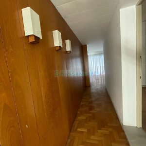 Casa com 300m², no bairro Centro em Caxias do Sul para Comprar