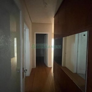 Casa com 300m², no bairro Centro em Caxias do Sul para Comprar