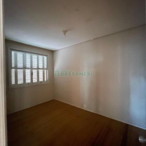 Casa com 300m², no bairro Centro em Caxias do Sul para Comprar