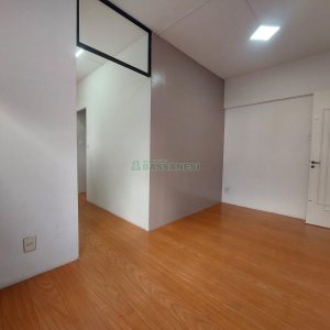 Sala com 55m², 1 vaga, no bairro Rio Branco em Caxias do Sul para Alugar